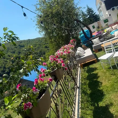 Esmina Velika Kuca * Praca